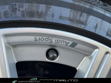 Car image 33