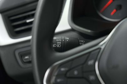 Car image 31