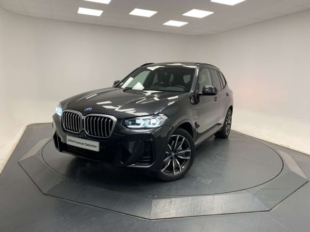 BMW X3 xDrive 137 kW image number 1