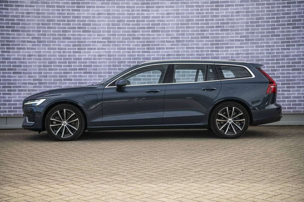 Volvo V60 T6 Recharge AWD Plus 257 kW image number 3