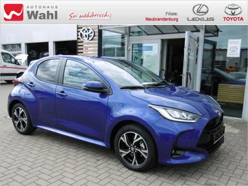 Car image 20