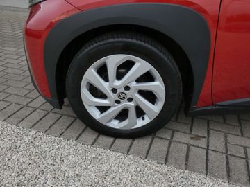 Car image 21