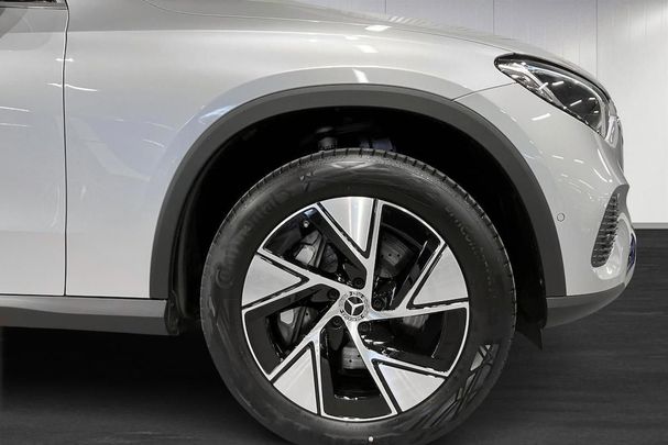 Mercedes-Benz GLC 300 e Avantgarde Plus 230 kW image number 5