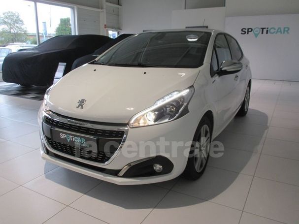 Peugeot 208 PureTech 82 Signature 61 kW image number 1