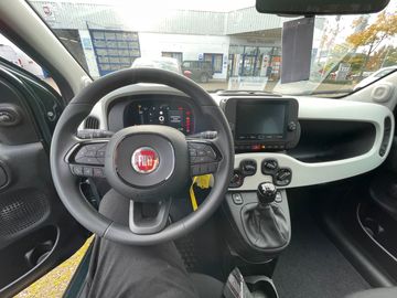 Car image 12