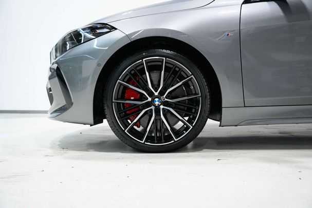 BMW 120i M Sport 132 kW image number 6