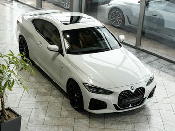Car image 39