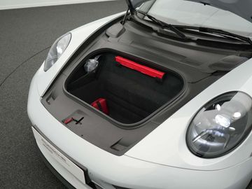 Car image 36