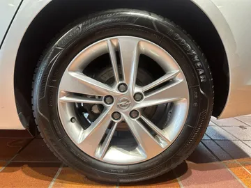 Car image 41