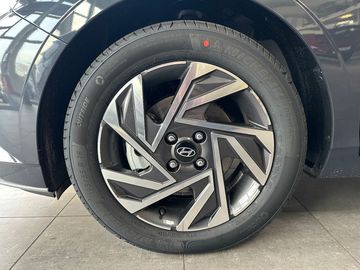 Car image 21