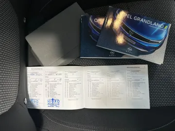 Car image 49