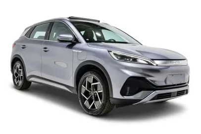 Car image 3