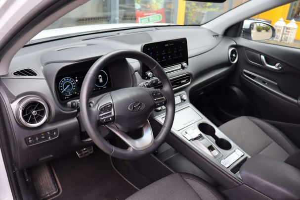 Hyundai Kona 64 kWh 150 kW image number 36