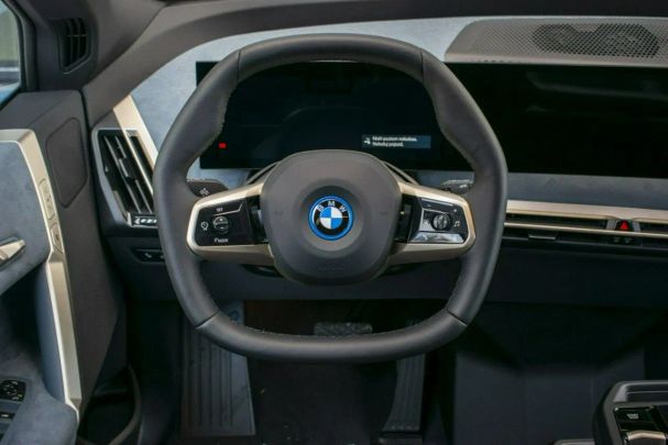 BMW iX 240 kW image number 9