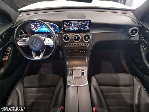 Mercedes-Benz GLC 300 e 235 kW image number 8