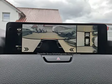 Car image 39
