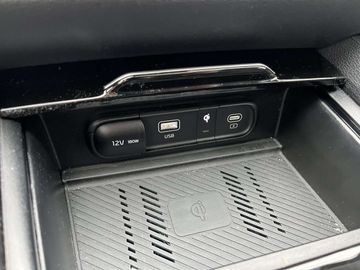 Car image 36