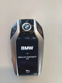 Car image 30