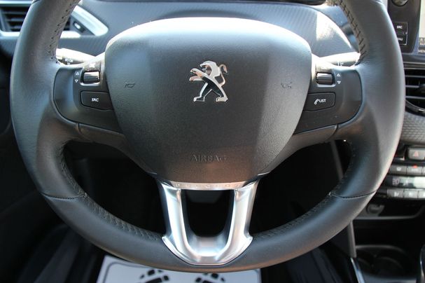 Peugeot 2008 96 kW image number 14