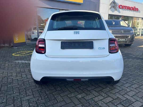 Fiat 500 e 70 kW image number 2