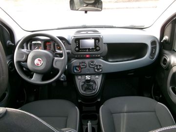 Car image 11