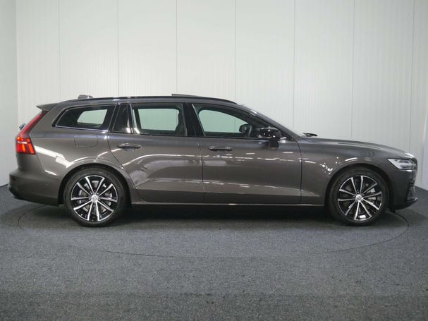 Volvo V60 T6 Recharge AWD T8 257 kW image number 10