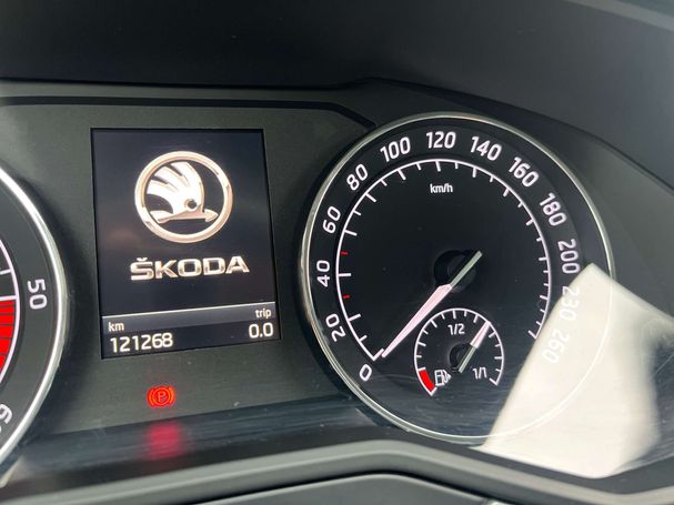 Skoda Superb 1.6 TDI Style 88 kW image number 18