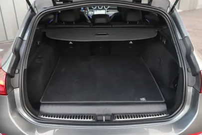 Car image 33