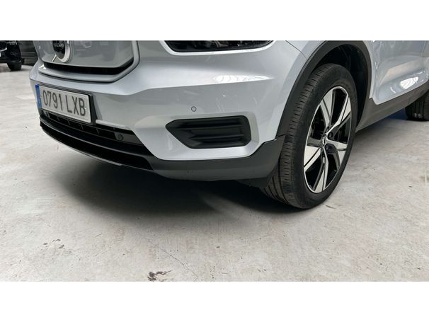 Volvo XC40AWD Plus 170 kW image number 23