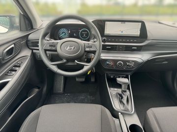 Car image 10