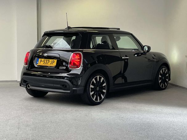 Mini Cooper Edition 100 kW image number 2