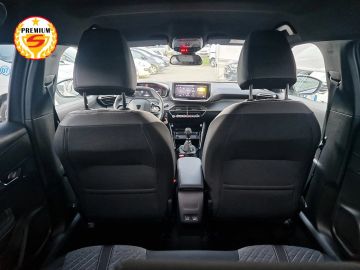 Car image 33