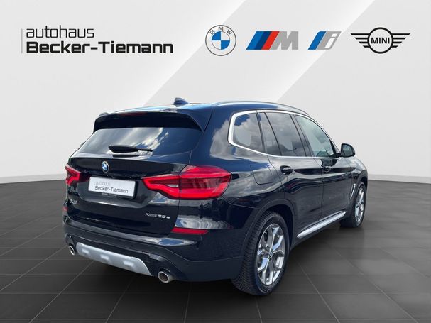 BMW X3 xDrive30e M 215 kW image number 6