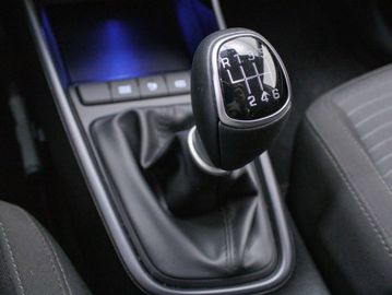 Car image 37