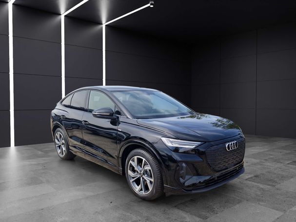 Audi Q4 35 e-tron S-line Sportback 125 kW image number 7