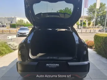 Car image 34