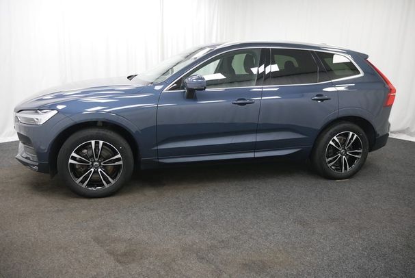 Volvo XC60 B4 Momentum 147 kW image number 1