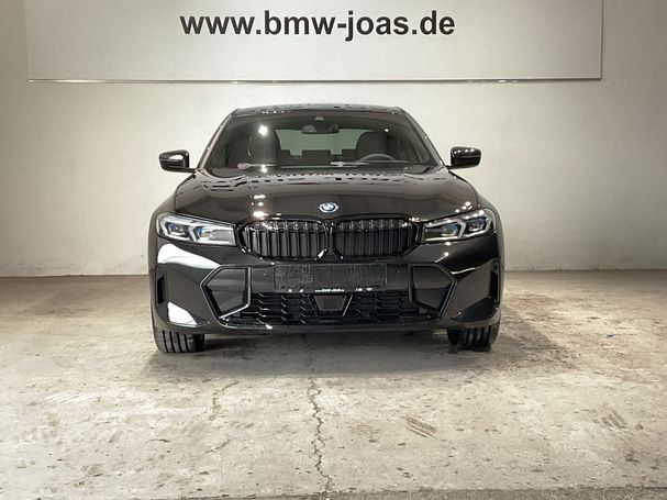 BMW 330 e M xDrive 215 kW image number 2