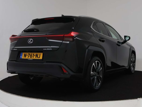 Lexus UX 250h 135 kW image number 2