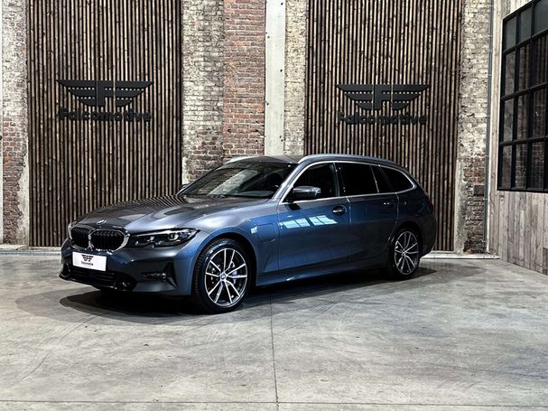 BMW 330e Touring Sport Line 215 kW image number 3