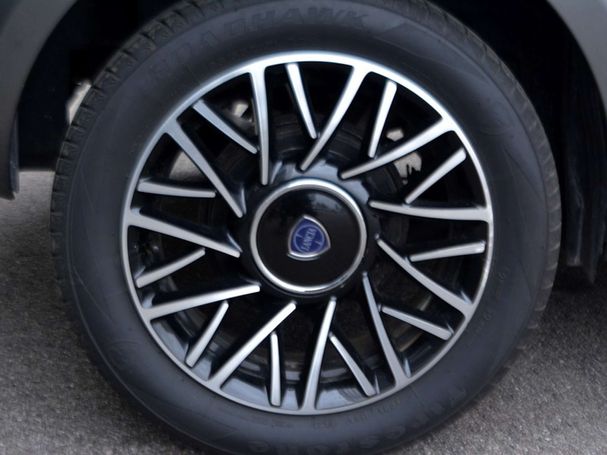 Lancia Ypsilon 51 kW image number 17