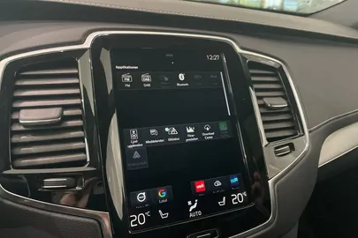 Car image 29