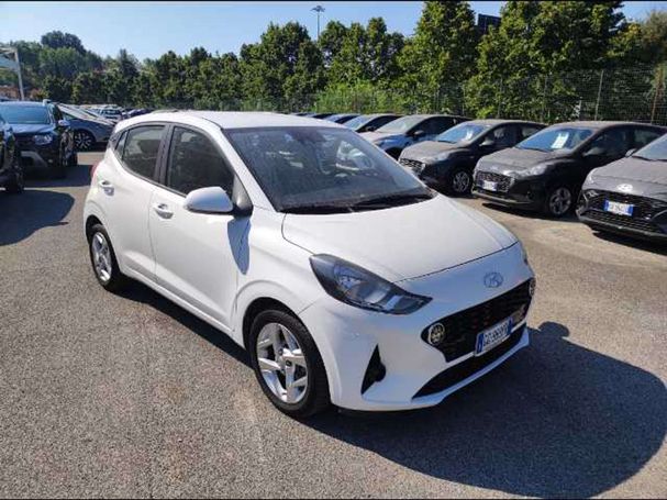 Hyundai i10 1.0 49 kW image number 2