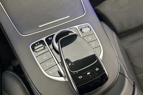 Mercedes-Benz E 220 d T 143 kW image number 23