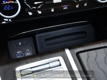 Car image 50