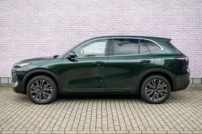 Car image 35