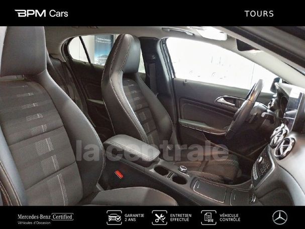 Mercedes-Benz GLA 200 d 7G-DCT 100 kW image number 16