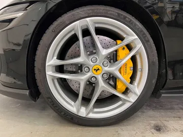 Car image 28