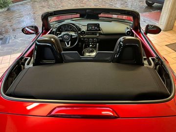 Car image 31