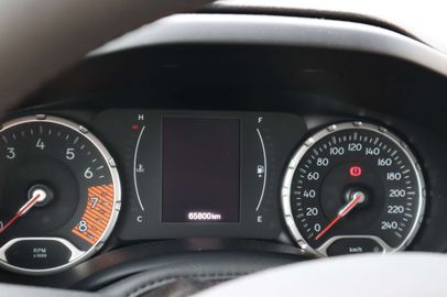 Car image 31